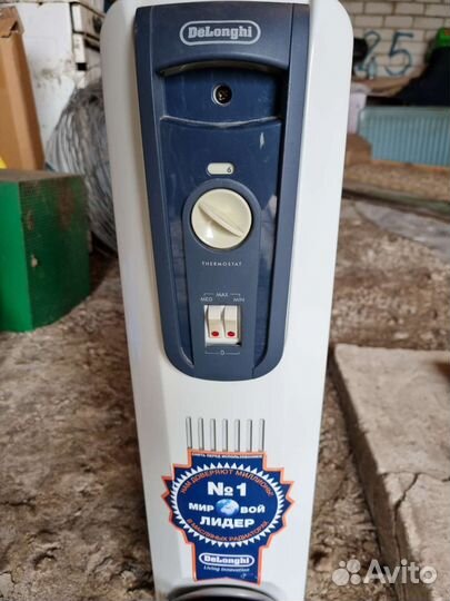 Масляный обогреватель delonghi б/у