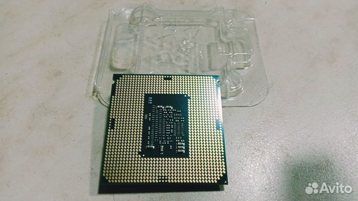 Процессор Intel Celeron G3930