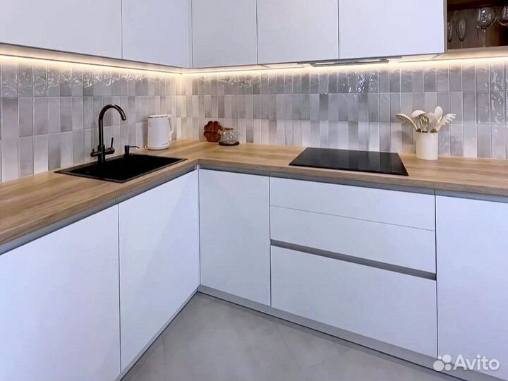 Кухонные гарнитуры на заказ