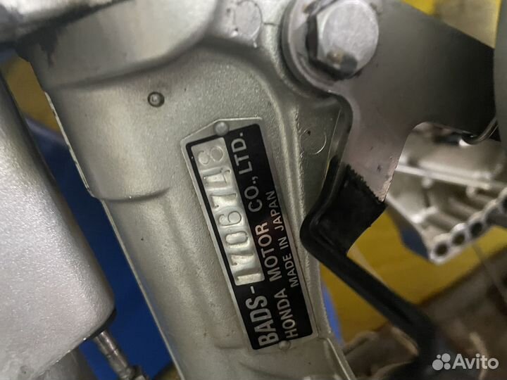 Продам лодочный мотор Honda 5