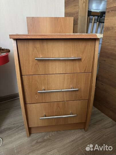 Тумба выкатная