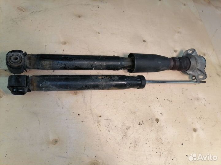 Амортизаторы задние Audi Q5 S-Line 2шт Quattro