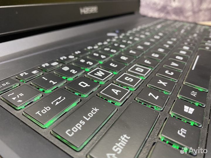 Игровой ноутбук I7/GTX 1060 6GB