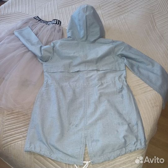 Ветровка женская