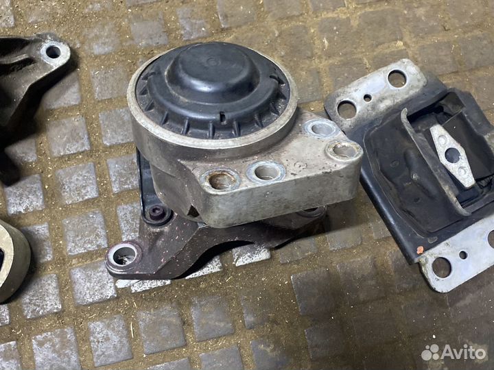Подушки двигателя Ford Mondeo 4