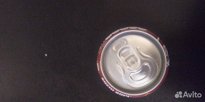 Банка Кока-Кола(целая)и мишка с факелом