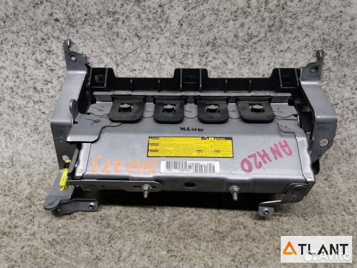 Airbag под рулем toyota alphard