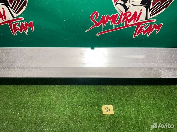 Усилитель бампера задний Toyota Avensis AZT251