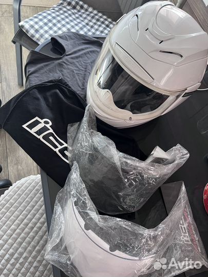 Мотоциклетный шлем ikon airmada