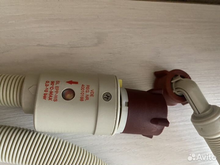 Шланг заливной с механическим аквастопом