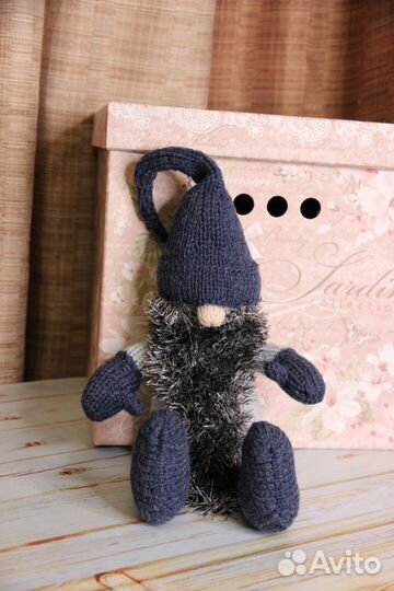 Вязаные игрушки ручной работы