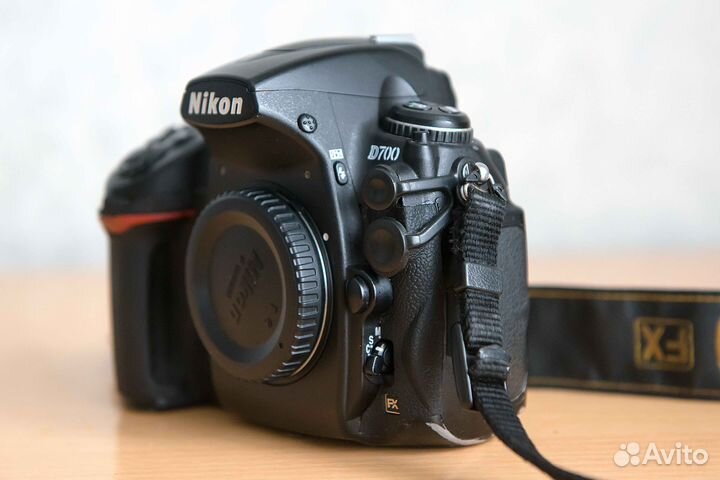 Продам Nikon D700 body