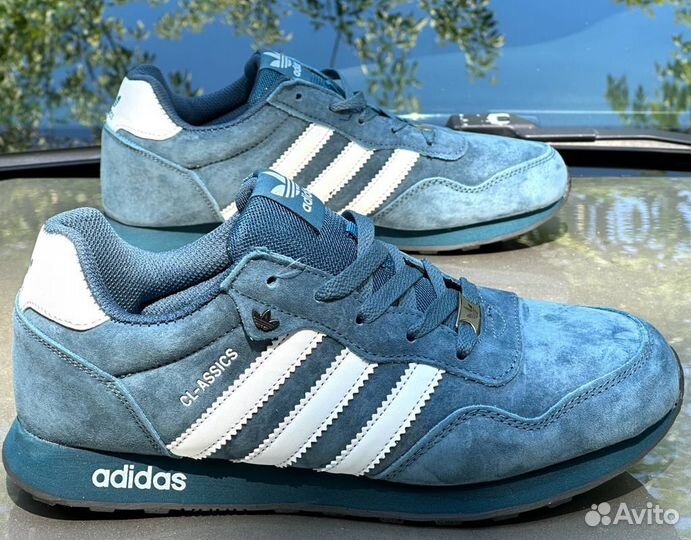 Кроссовки adidas