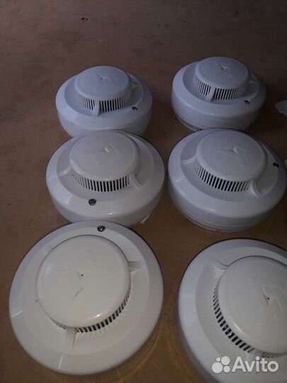 Датчик пожарный извещатель 6 штук, из новостройки