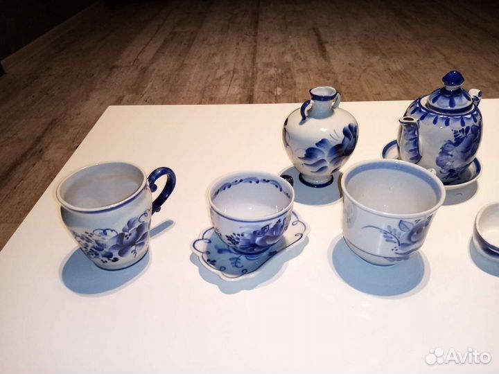 Коллекция Гжели, много разных предметов