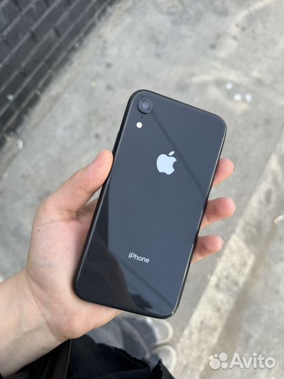 iPhone Xr, 128 ГБ