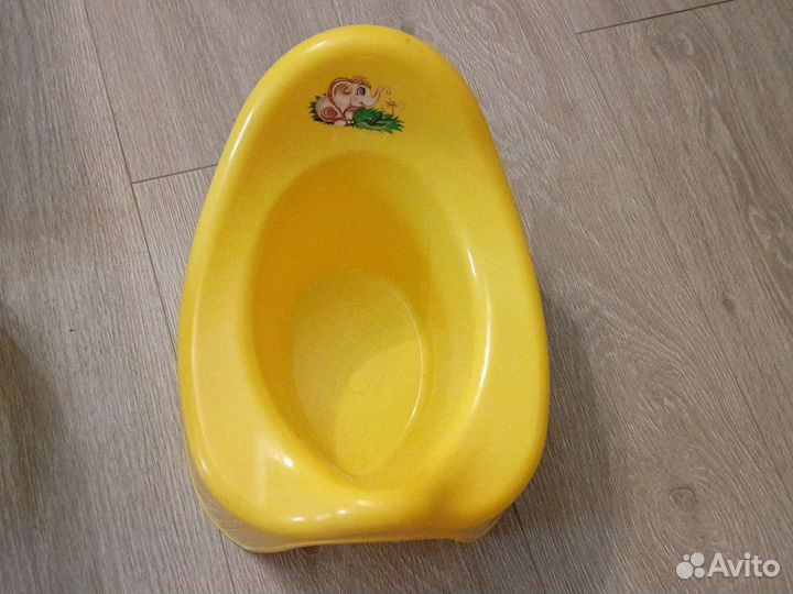 Стульчик для купания в ванной