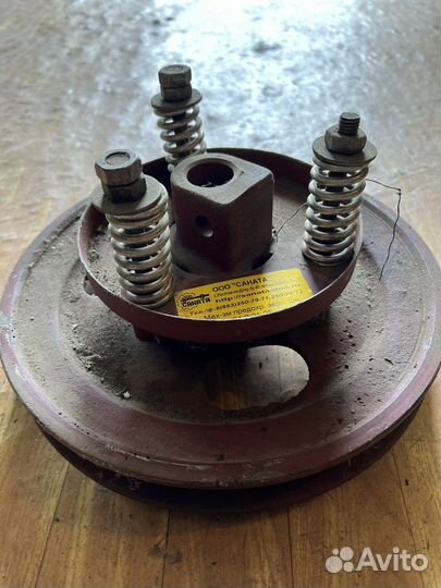 Механизм предохранительный