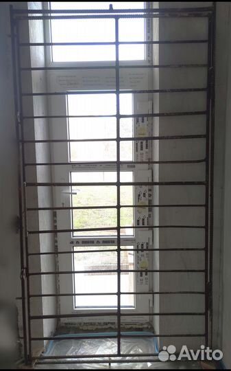 Дверь решетка