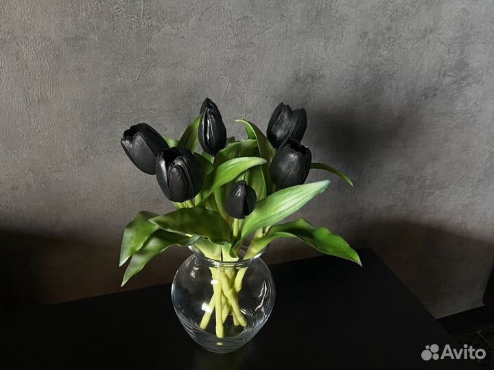 Искусственные цветы (тюльпаны)
