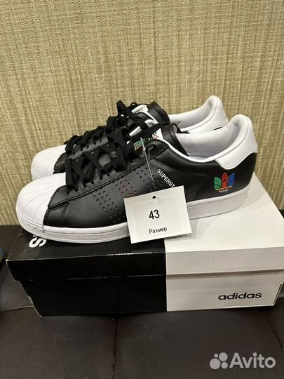 Кроссовки adidas