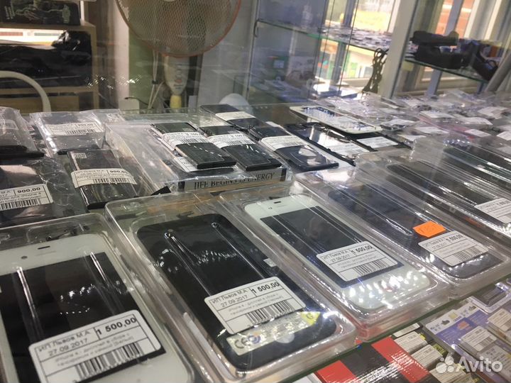 Дисплей iPhone 4/4s/5/5c/5s/6/6s/7/8/X/XR/XS