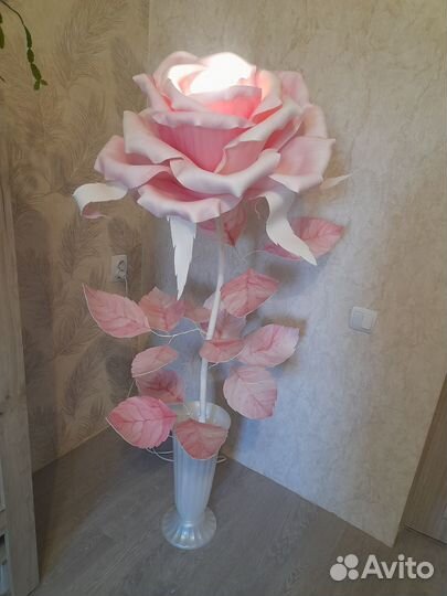 Цветок светильник