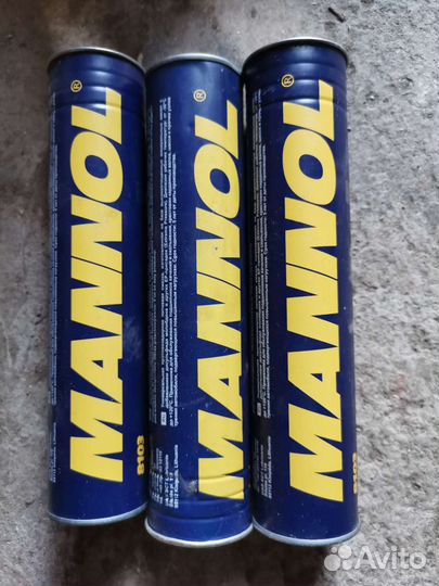 Смазка Mannol universal multi-MoS2 grease EP2