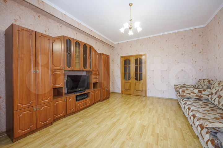 1-к. квартира, 53,4 м², 1/5 эт.