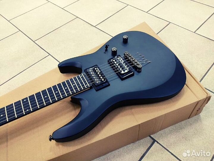 Электрогитара Clevan