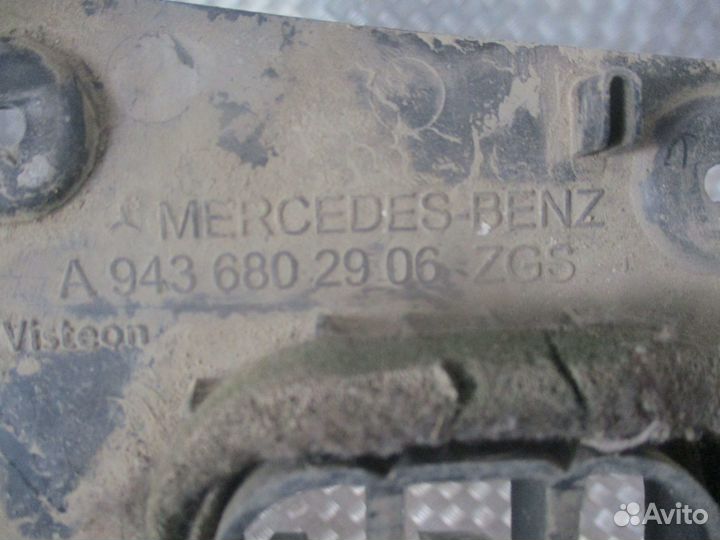 Накладка Mercedes-Benz A9436802906