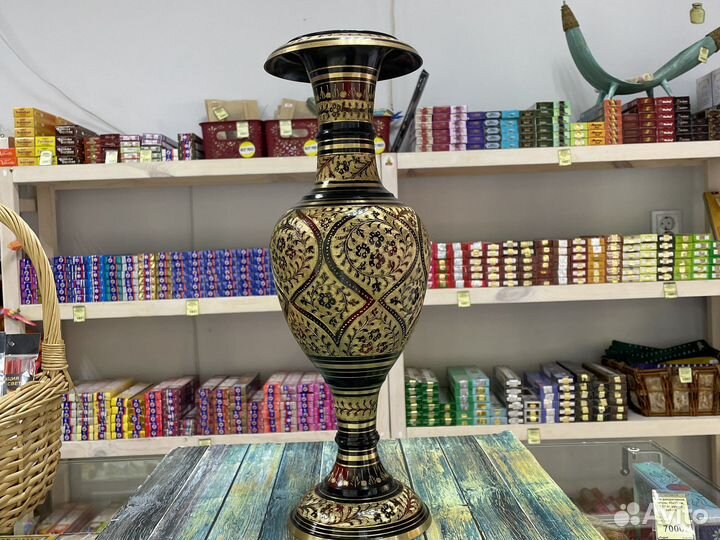 Ваза индийская латунная