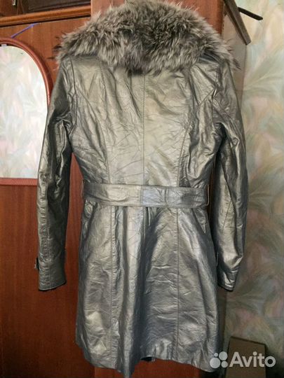 Дубленка женская 42-44 размер