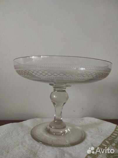 Ваза для фруктов. Царизм. Стекло Мальцов