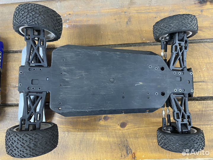 Радиоуправляемая модель 1 10 buggy