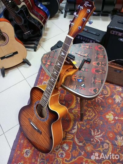 Гитара акустическая новая