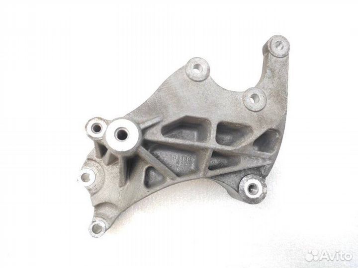 Кронштейн гидроусилителя руля Mitsubishi Outlander