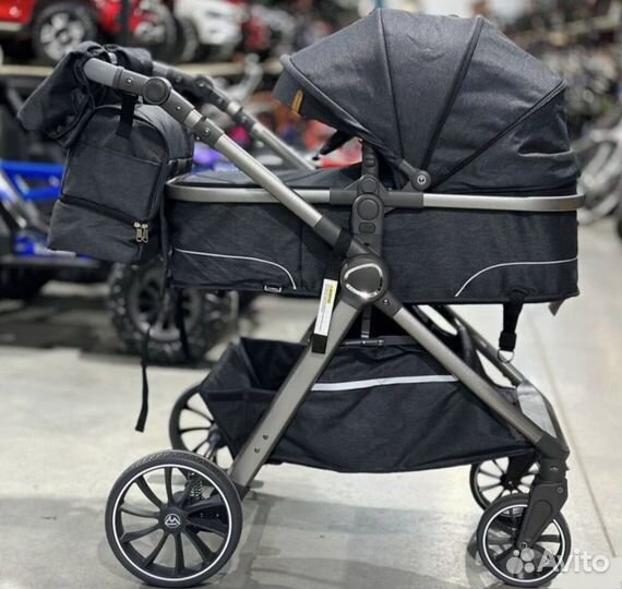 Коляска с автолюлькой, базой, конвертом 3в1 новая