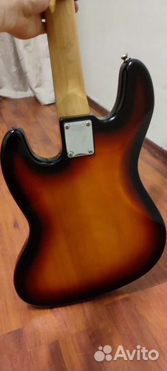 Бас гитара Legend by Aria Pro ll