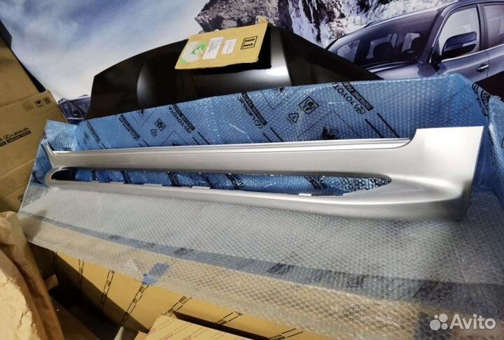 Накладка порога Toyota Land Cruiser 200