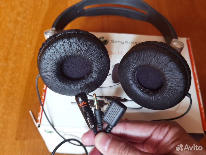 Наушники гарнитура Sony Ericsson HPM-85