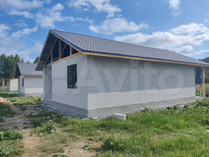 Дом 92,5 м² на участке 8 сот.