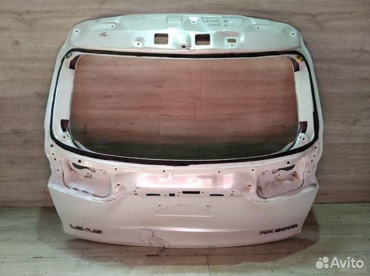 Крышка багажника Lexus Nx