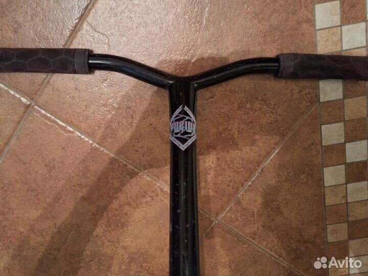 Трюковой самокат