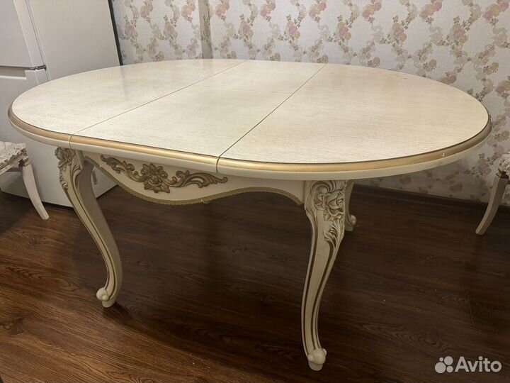 Кухонный стол и стулья бу