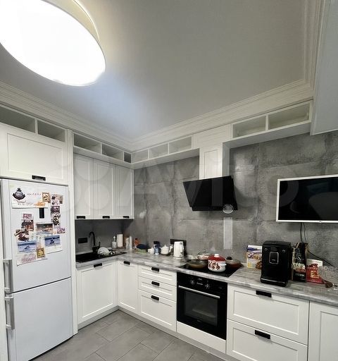 2-к. квартира, 70 м², 3/17 эт.