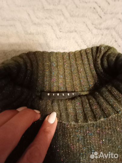 Свитер женский