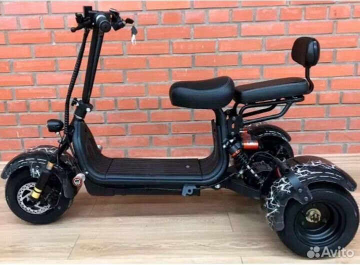 Электро скутер самокат новый
