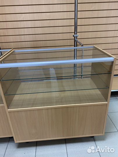 Тумба со стеклом и ящиком