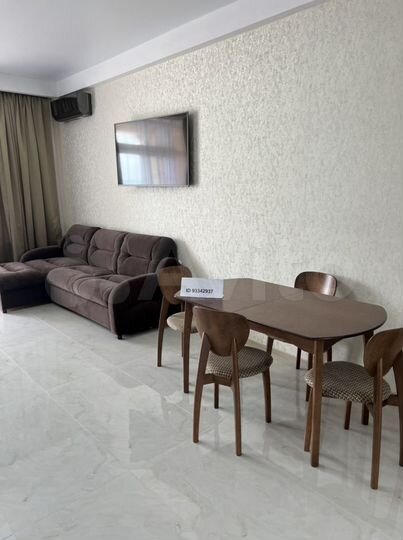 Квартира-студия, 65 м², 3/9 эт.